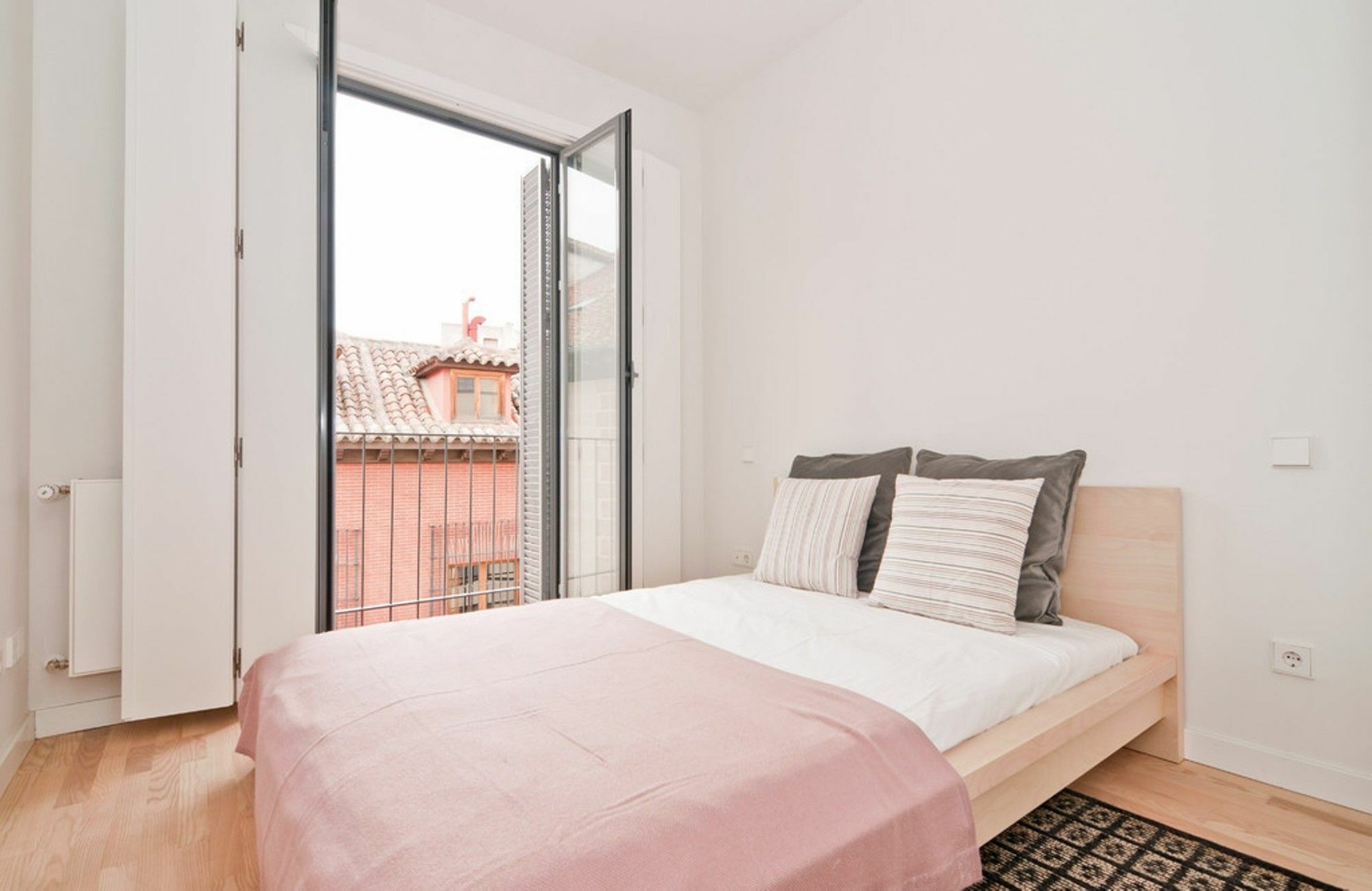 Smartrental Madrid Puerta Del Sol Eksteriør billede
